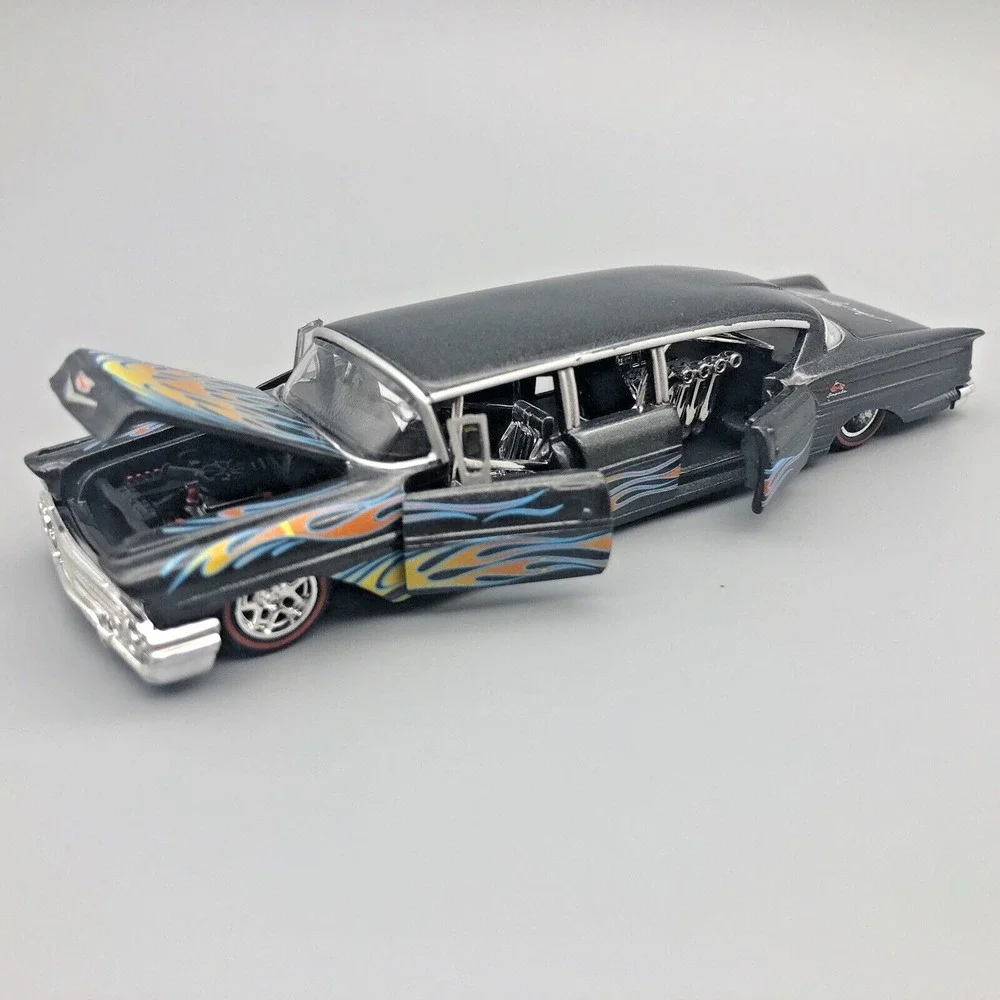 M2‎ Machines 1958 58 Chevy Impala Limo Limousine Diecast 1/64 Dave Chang Design